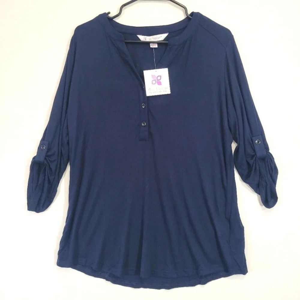 NEW Lilac Bloom Navy Ultra Soft‎ Stretch Rayon Top Large